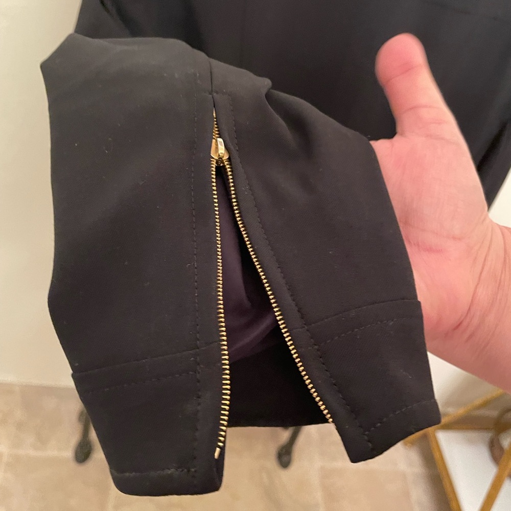 Designer zip from jacket - Picture 5 of 5